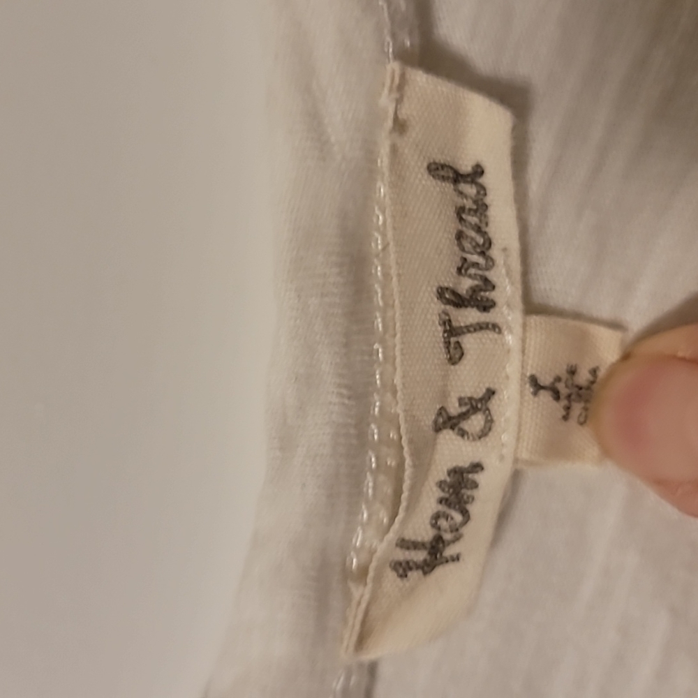 Hem & Thread Top - Picture 2 of 5